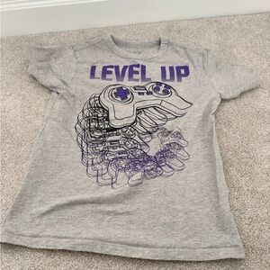 Children’s Place Heather Gray gaming T-Shirt